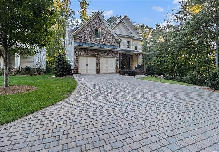 519 Holcomb Bridge Rd — Photo 3