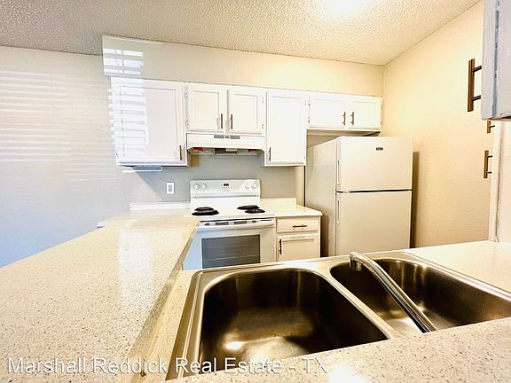 5th image of 3518 Grant Ave #201