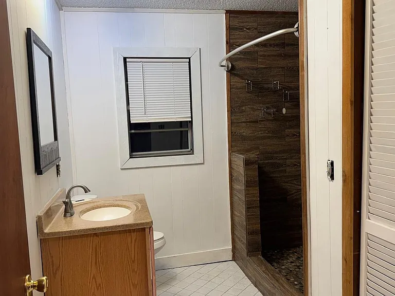 2565 Absher Rd — Photo 17