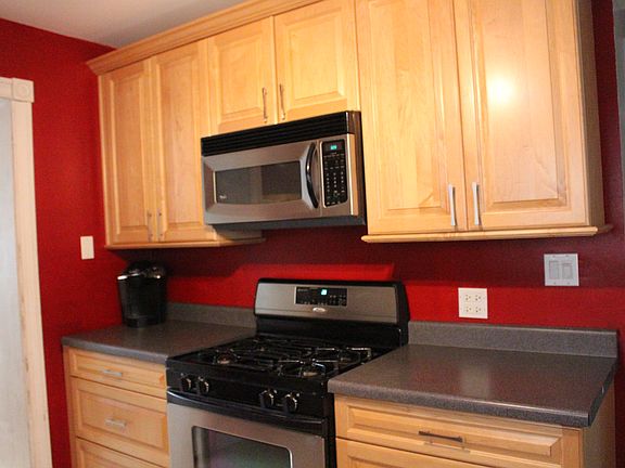 4th image of 7816 W Catalpa Ave