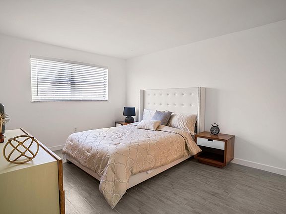 5th image of 1605 Pennsylvania Ave APT 502