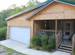 3560 Crooked Creek Rd, Irvine, KY 40336