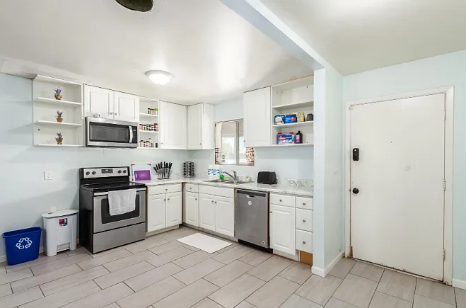 W Jasmine St, Mesa — Photo 3