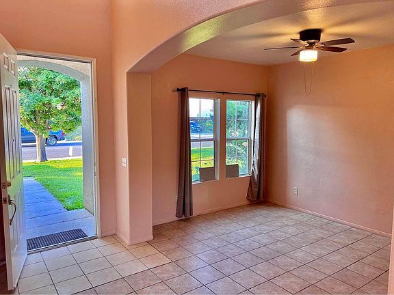 4th image of 130 Tradewinds Ln