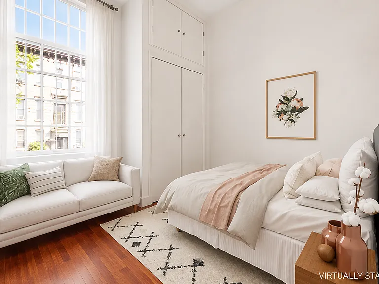 180 Bainbridge St #103 — Photo 4