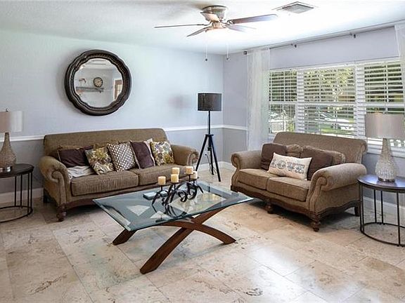 5th image of 6812 N River Blvd