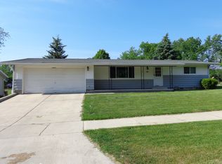615 Grove St, Fond Du Lac, WI 54935