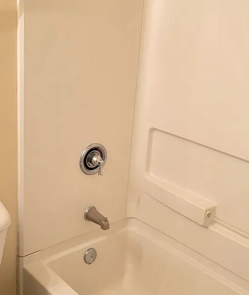 1356 Villa Way #E — Photo 22