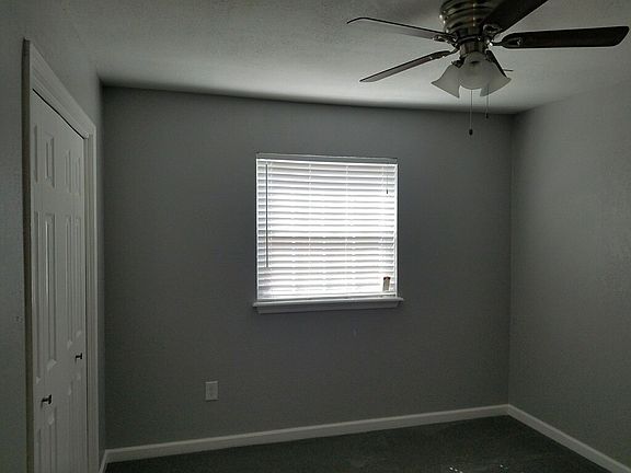 5th image of 5419 NW Cottonwood Dr