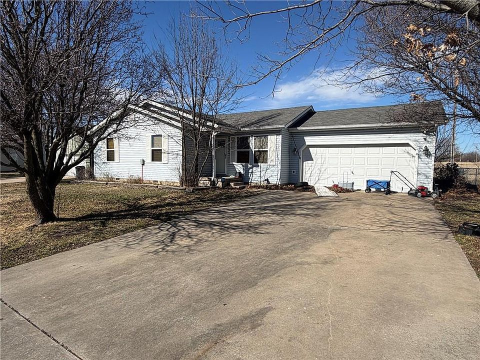 1st image of 2177 Webbwood Dr