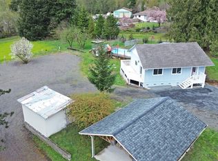 113 Leroy Rd, Sandy, WA 98377