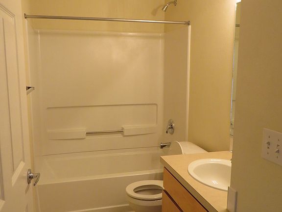 2nd image of 4320 W Deska Dr #102