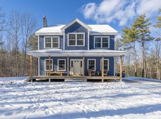 1090 Middle Road, Waterboro, ME 04061