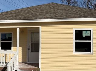 115 S 8th St, Chickasha, OK 73018