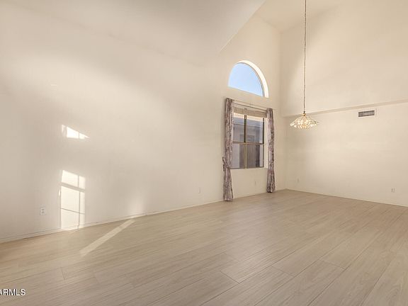 3rd image of 18215 N 5TH Avenue