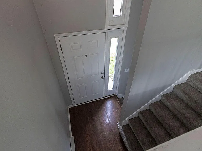 7217 N Moberly Dr #B — Photo 2
