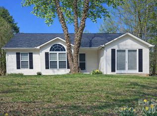 107 E Panther Creek Rd, Troutman, NC 28166