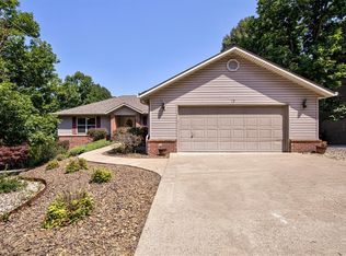 18 Dunvegan Ln, Bella Vista, AR 72715