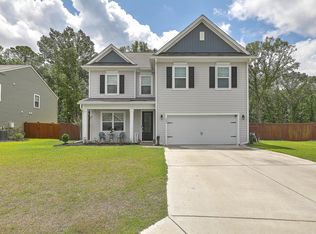 805 Neosho Ct, Moncks Corner, SC 29461