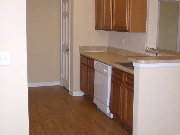 Arbor View Apartments — Photo 71