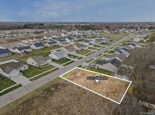 3151 Dahlia Dr, Burton, MI 48519