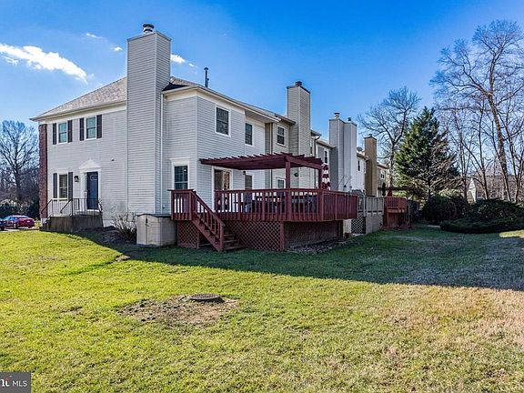 5th image of 7110 Snug Harbor Ct