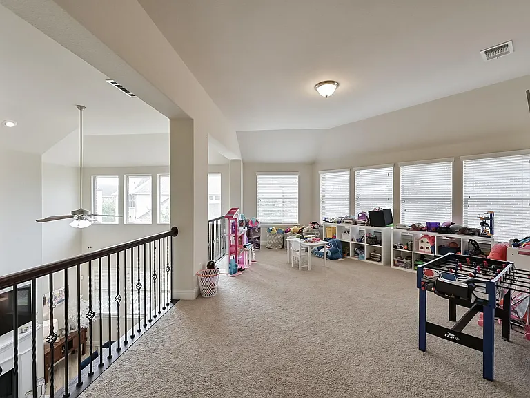 8321 Inverness — Photo 27