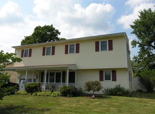 823 Chatham Rd, Fairless Hills, PA 19030