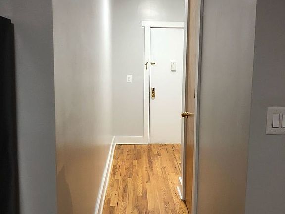 4th image of 292 Midwood St APT A1