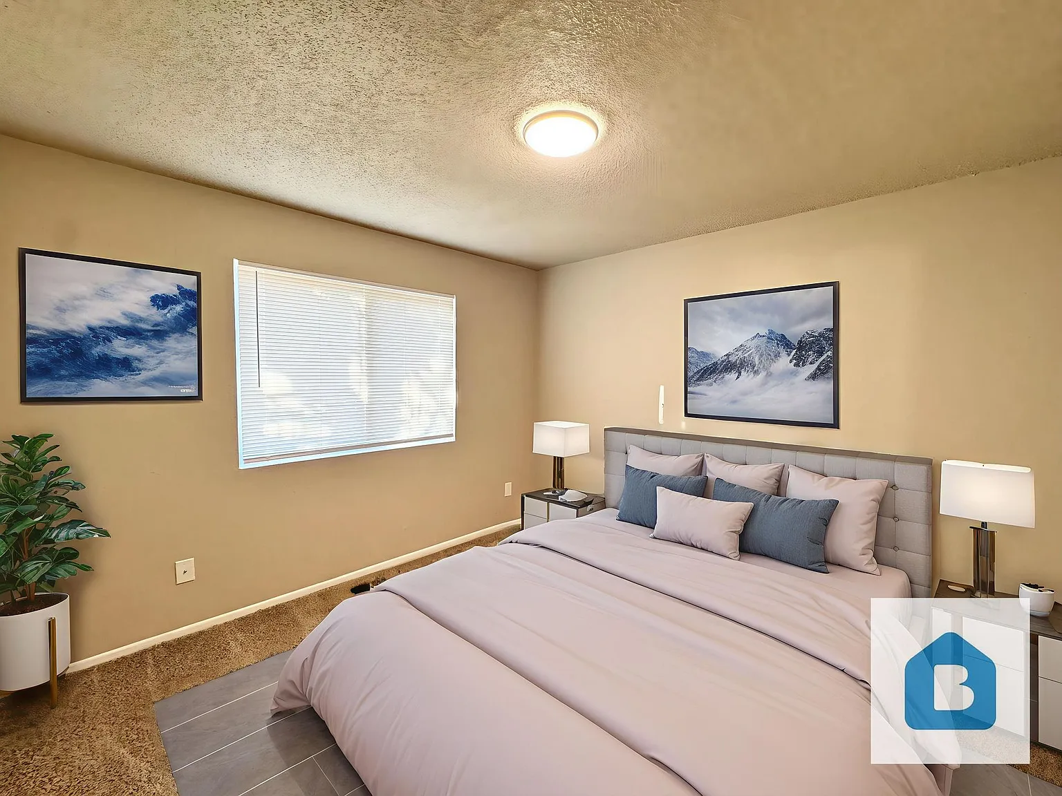 Comfortable 2 Bed/2 Bath in Central Colorado Springs — Photo 4