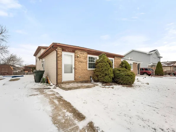 18033 Idlewild Dr, Country Club Hills, IL 60478