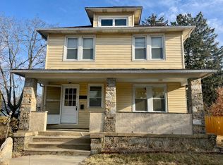 2729 Cedar Ln #1, Glenside, PA 19038