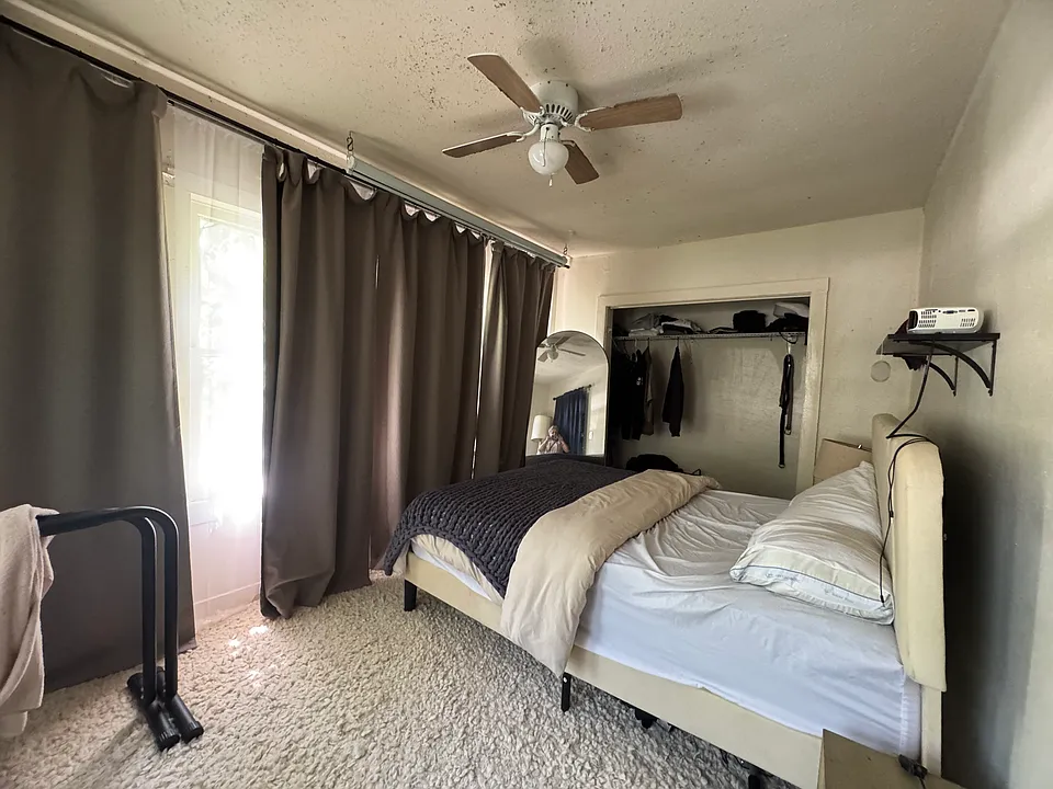 433 W Rosewood Ave #3