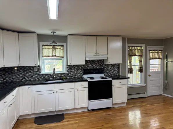 62 Orrs Mills Rd #B, Salisbury Mills, NY 12577
