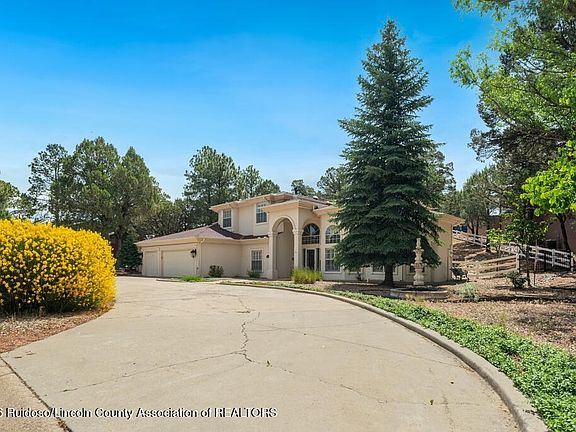 3rd image of 340 Ll Davis Dr