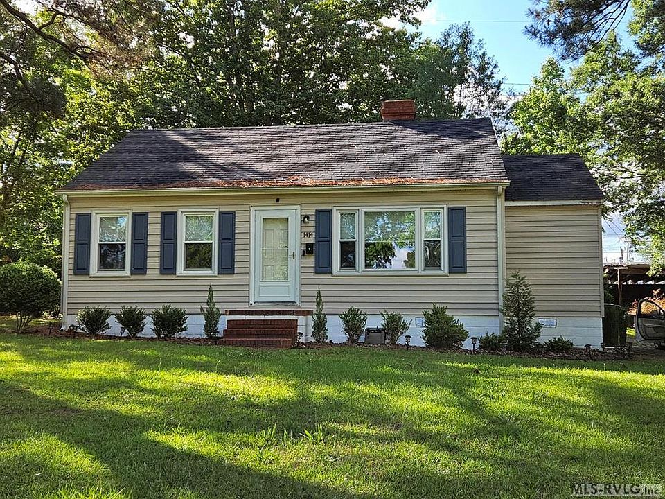 1st image of 1414 W Chaloner Dr
