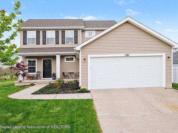 3rd image of 1161 Bluestem Ct