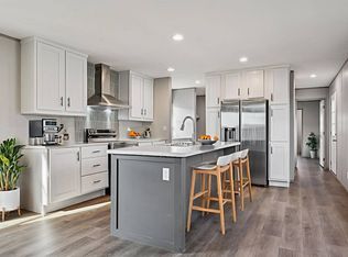 1612 American Dr, Cleburne, TX 76033