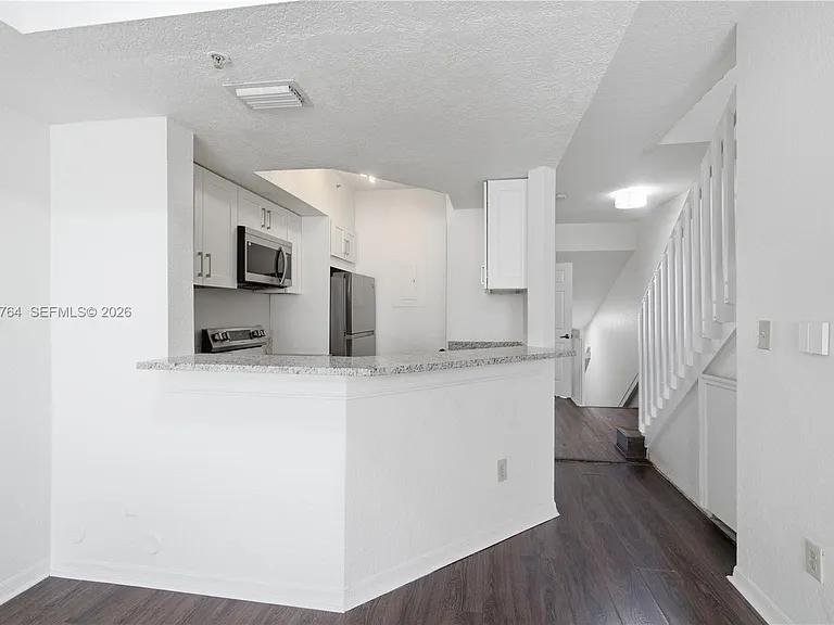 725 SW 148th Ave #507 — Photo 10