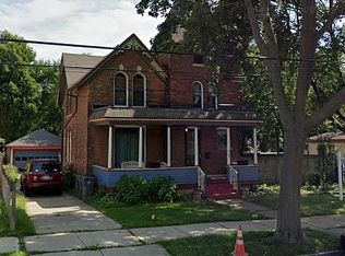 465 Douglas Ave, Elgin, IL 60120