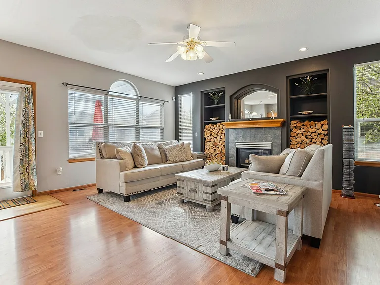 5751 S Truckee St — Photo 3
