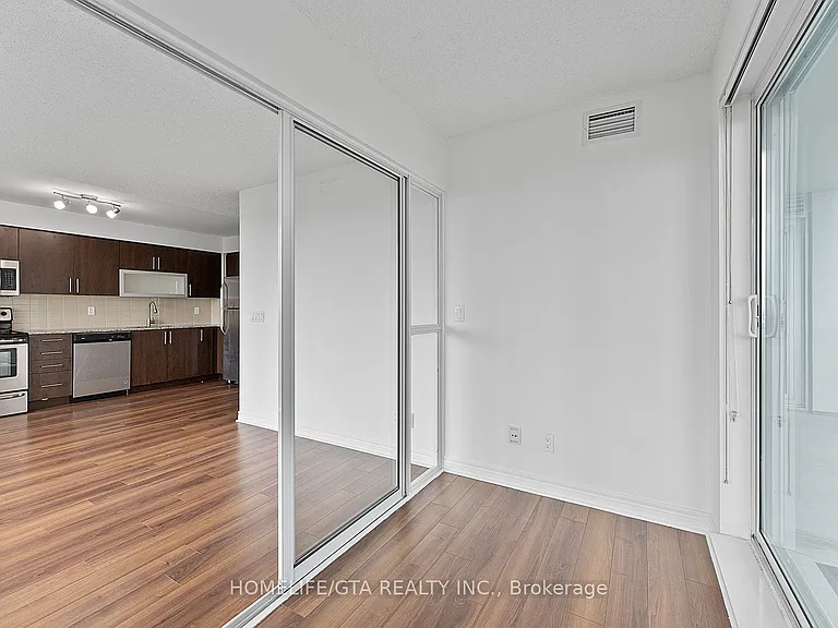 50 Town Centre Ct #1210 — Photo 14