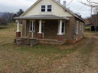 1536 Wert Faulkner Hwy, Natural Bridge Station, VA 24579