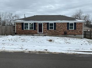 113 Rolling Acres Dr, Nicholasville, KY 40356