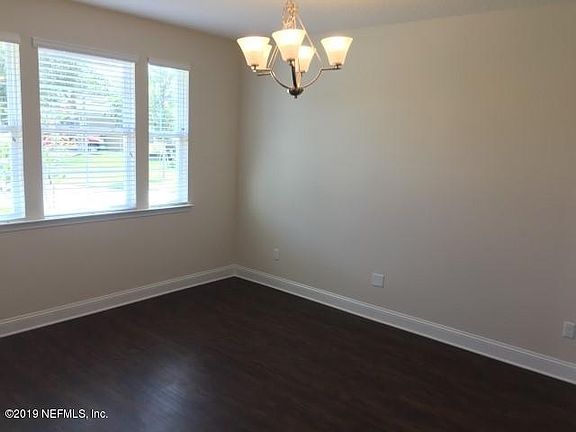 2nd image of 704 Merriwood Ln