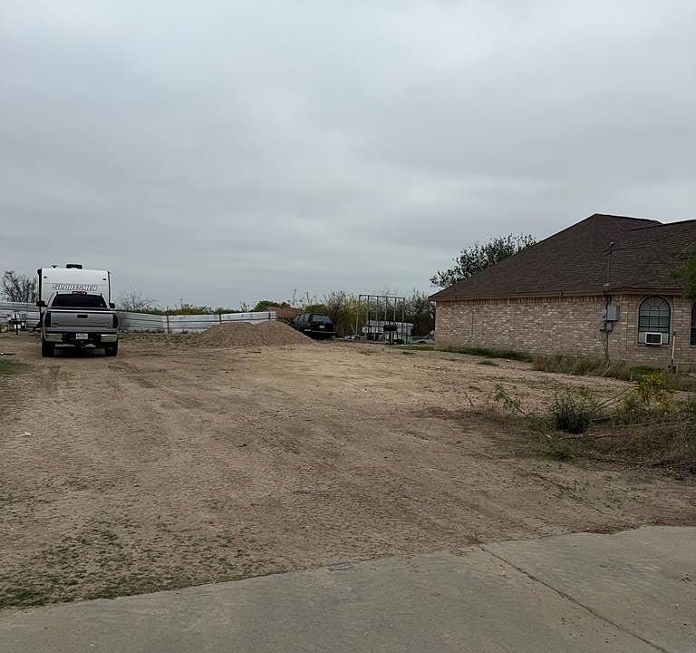 1st image of 209 NOGAL STREET