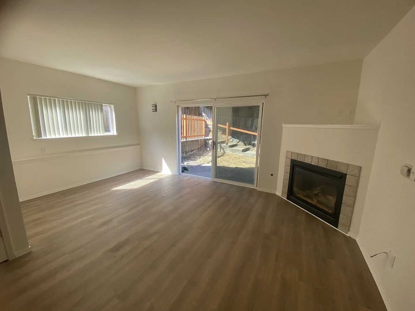 S Main St (2034) — Photo 1
