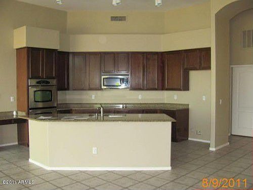 4th image of 27008 N 46th St