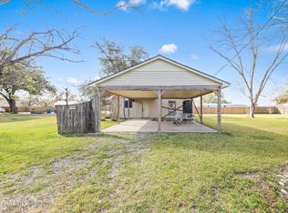 1008 Dupuis St, Breaux Bridge, LA 70517