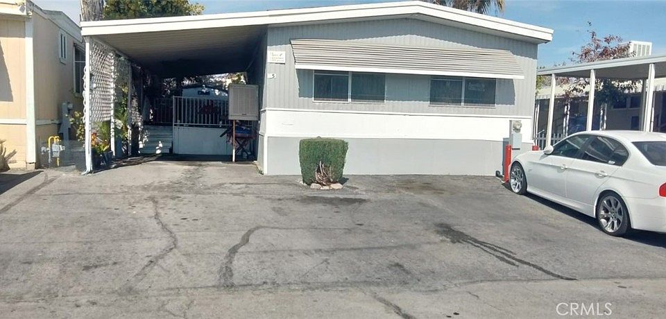 1st image of 760 E 9th St Space 75